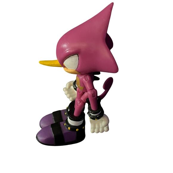 Jazwares Sonic The Hedgehog Espio The Chameleon Poseable Toy Action Figure 3.5" - Picture 2 of 3